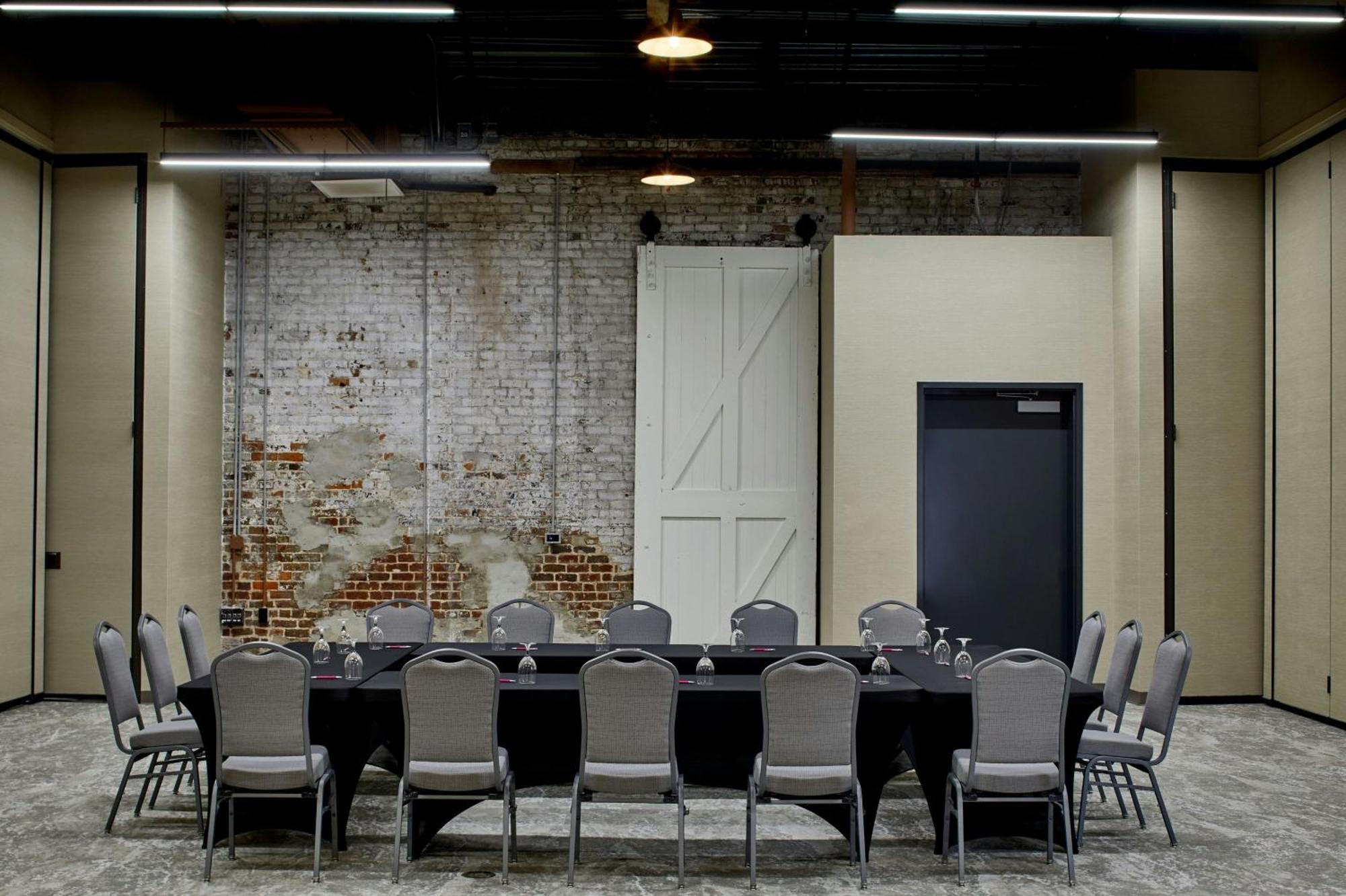 Hotel Aloft Wilmington At Coastline Center Exterior foto
