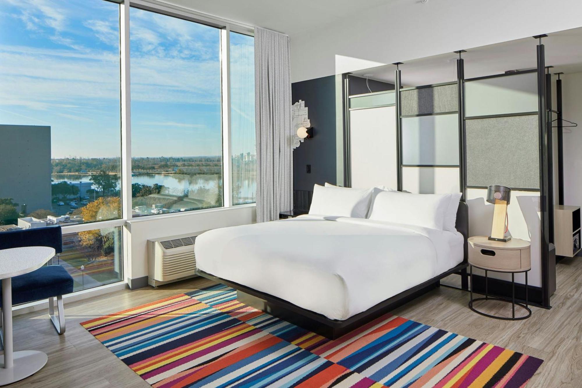 Hotel Aloft Wilmington At Coastline Center Exterior foto